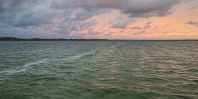 20121103-053218-000