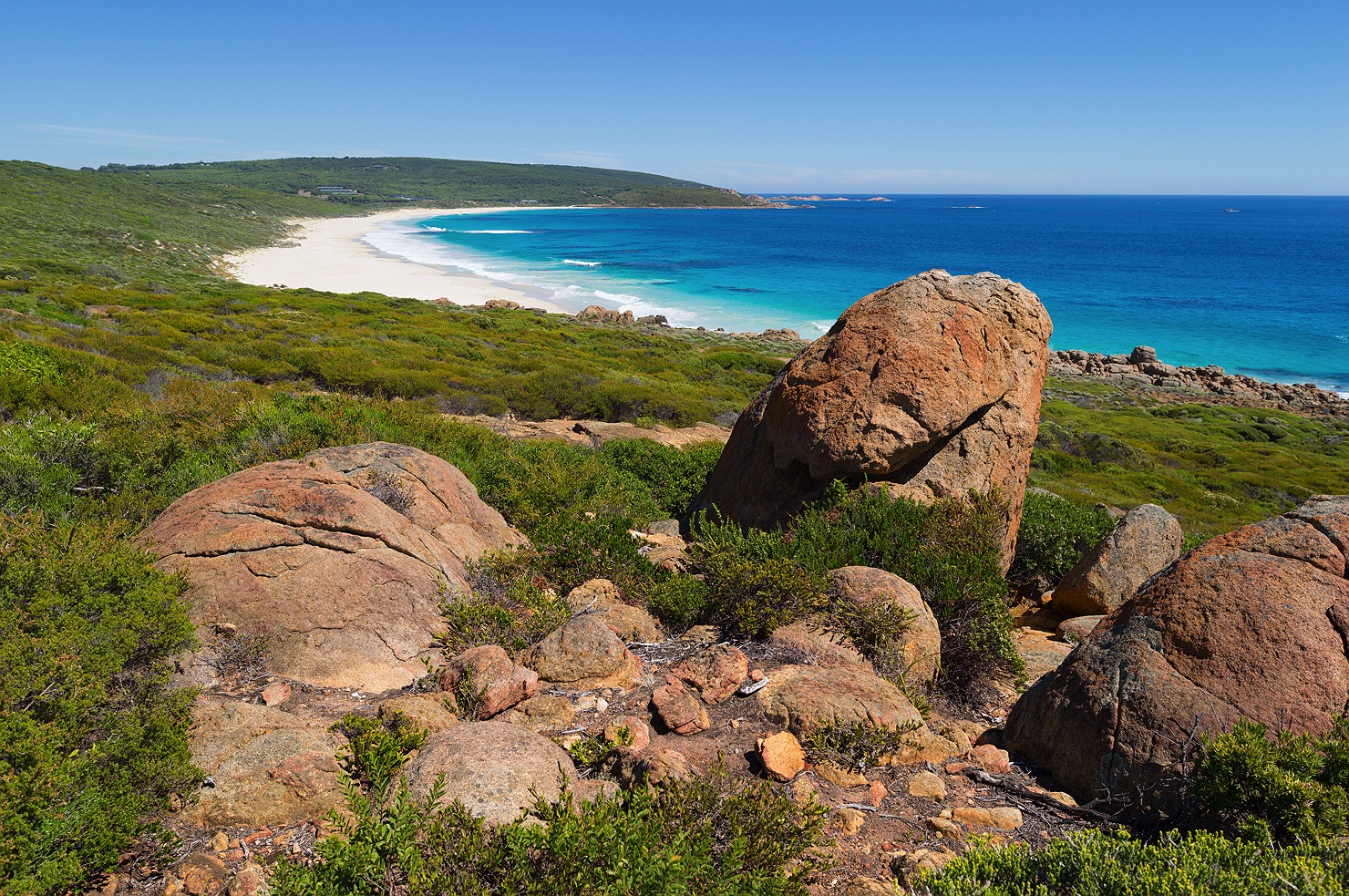 01_Smiths_Beach_Yallingup_North_Rocks